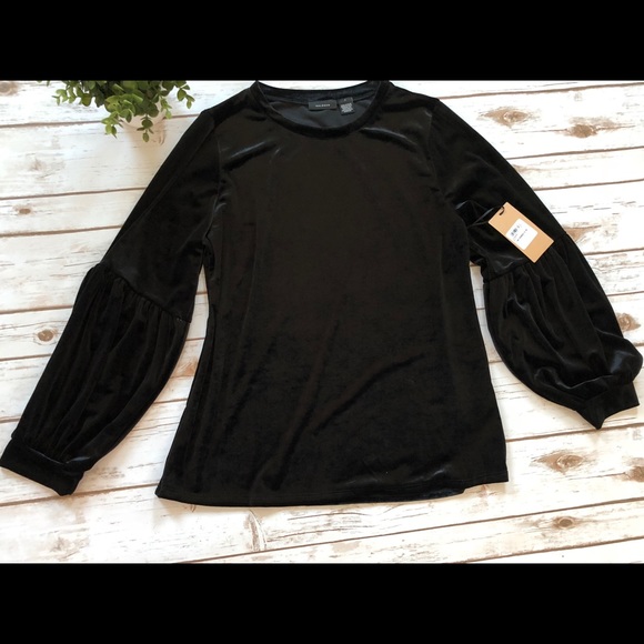 Halogen Sweaters - NWT Halogen Velvet Sweater